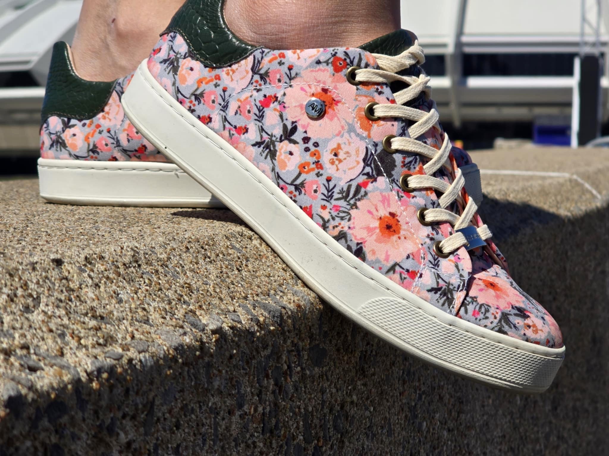 PRE-ORDER AND GRT 15% OFF