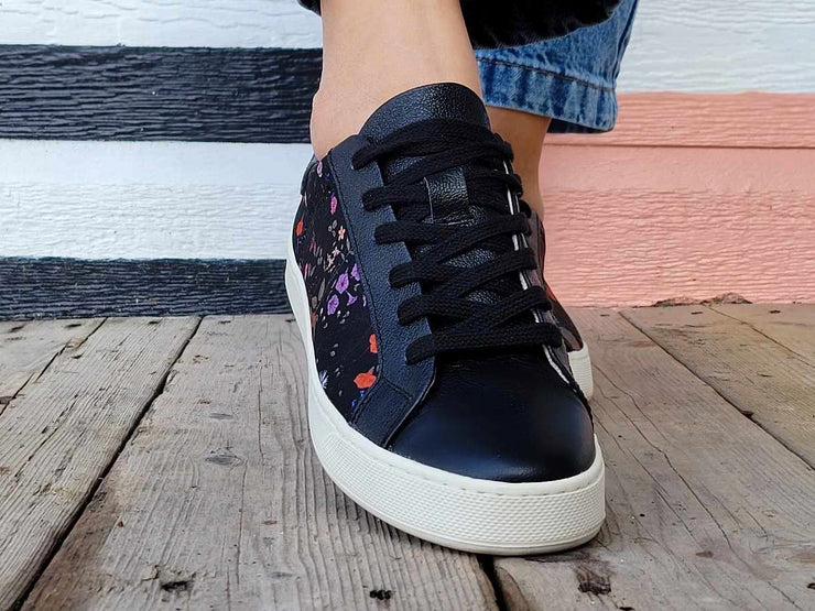 Flowers Canvas & Black Leather-Sneaker